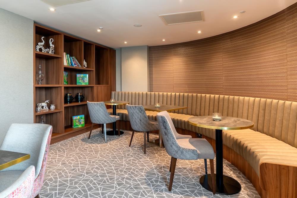 Hotel Crowne Plaza London Heathrow T4 By Ihg Hillingdon Exterior foto